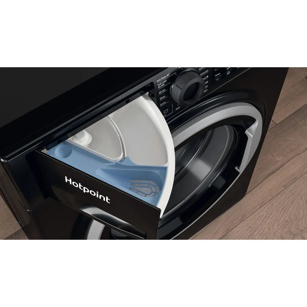 Hotpoint 9kg Washing Machine with 1400rpm