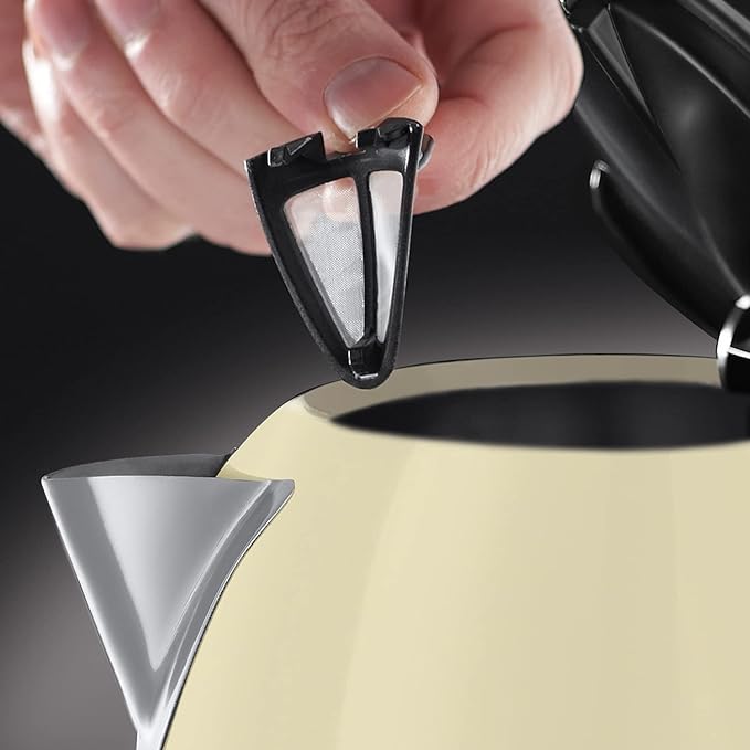 1.7 LITRE 3000W COLOURS PLUS KETTLE CREAM