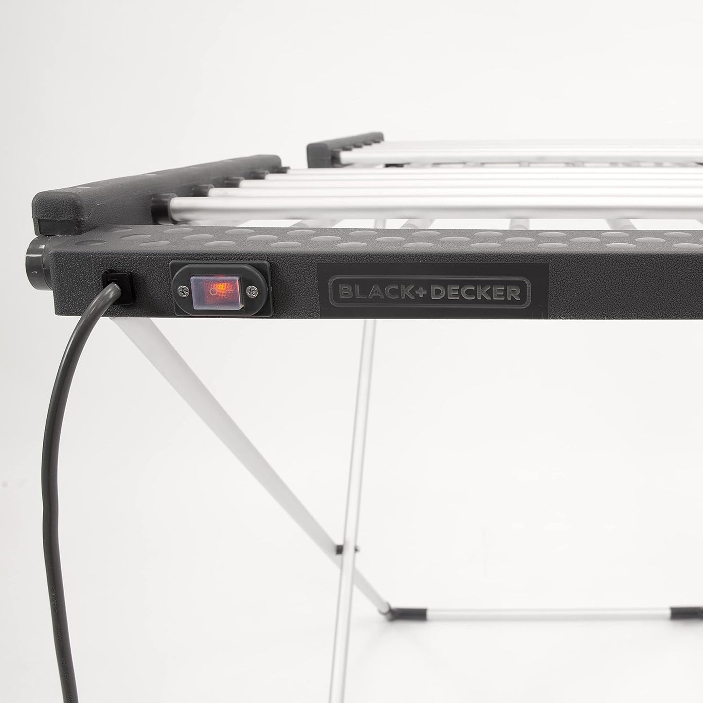 HEATED WINGED AIRER