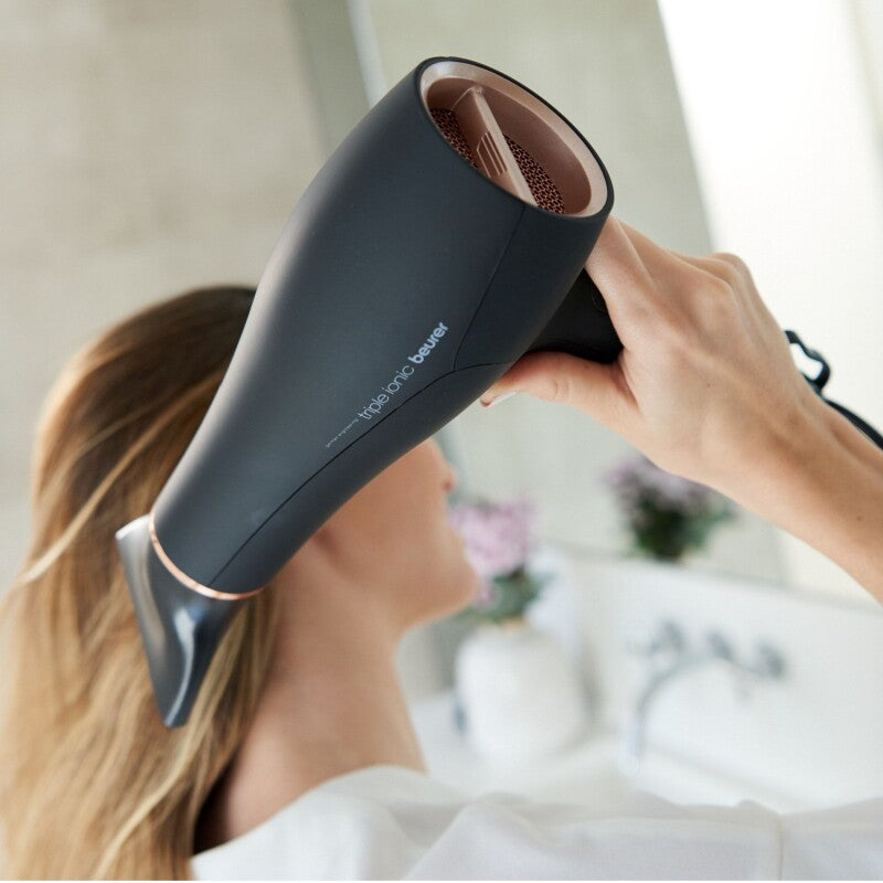2200W HAIR DRYER WITH TRIPLE IONIC FUNCTION