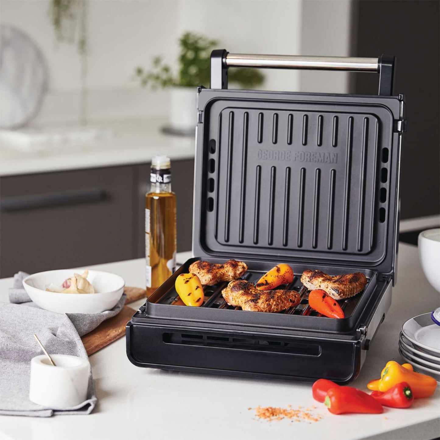 MEDIUM SMOKELESS GRILL