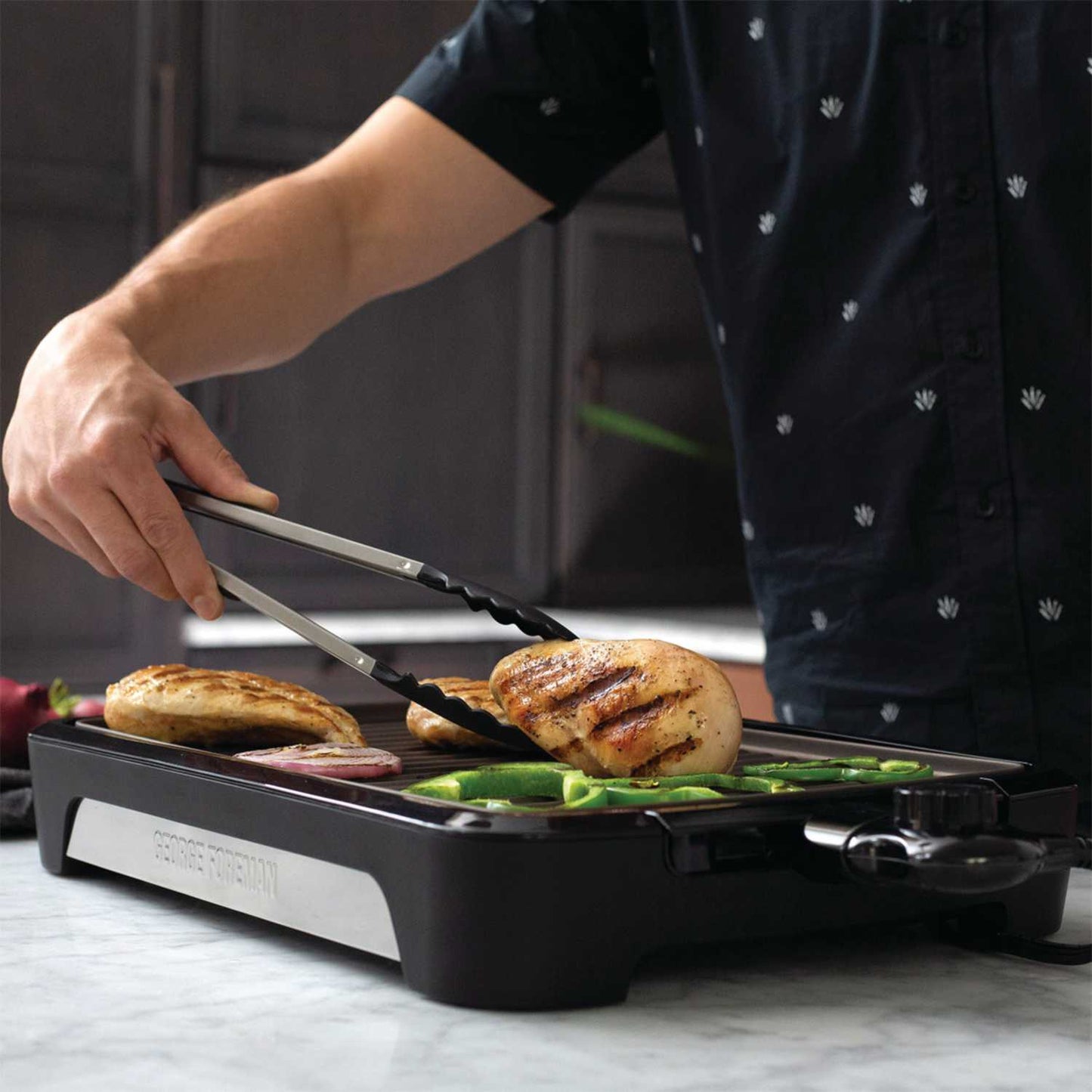 LARGE SMOKELESS BBQ GRILL