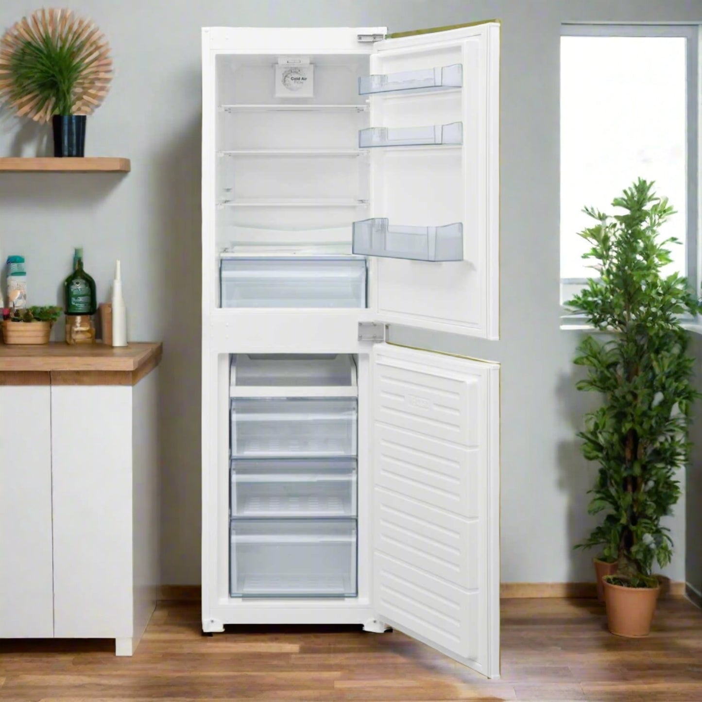 WHT 55CM 50/50 FROSTFREE INTERGRATED FRIDGE/FREEZR